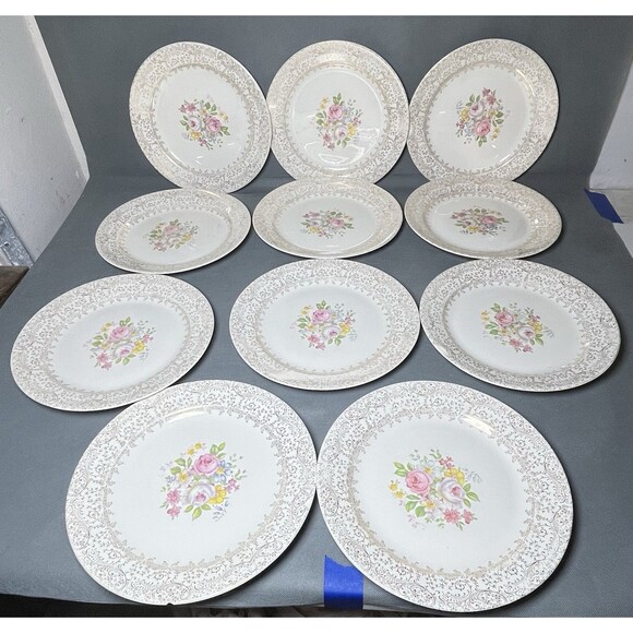 Dinner Plates 10" Royal China Rose Glory 24 Kt Gold-Set 12-Vintage 1950s - Picture 6 of 16